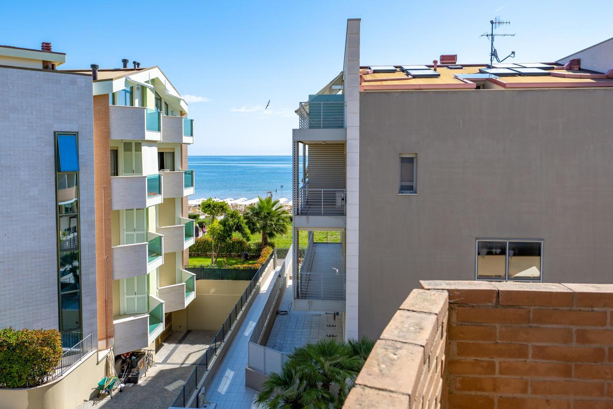 Di Matteo Hotel Roseto Degli Abruzzi Zewnętrze zdjęcie